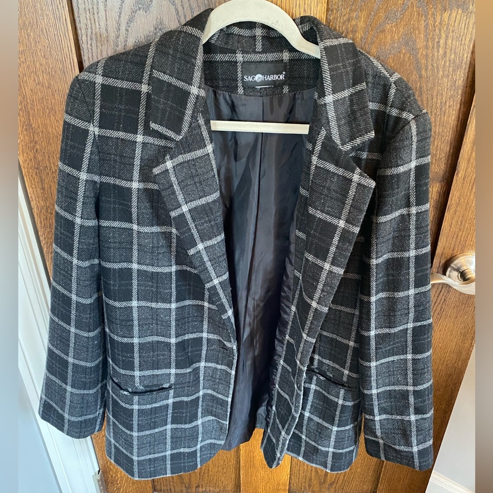 Oversized wool blazer